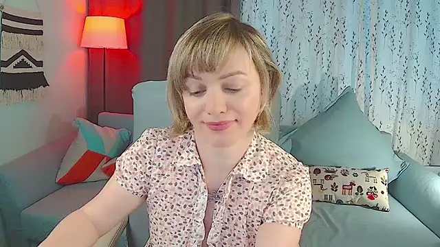 NandiSmile online show from 02/11/26, 06:29