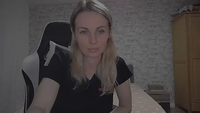 AlissonBia online show from 02/19/26, 10:06