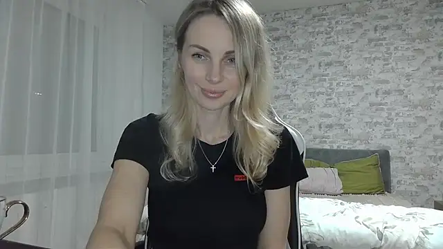 AlissonBia online show from 04/03/26, 09:24