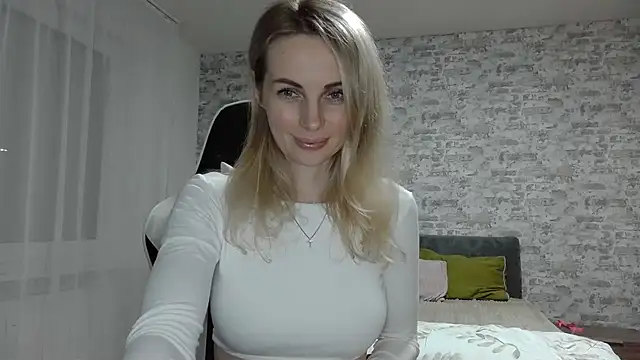 AlissonBia online show from 06/06/26, 08:57