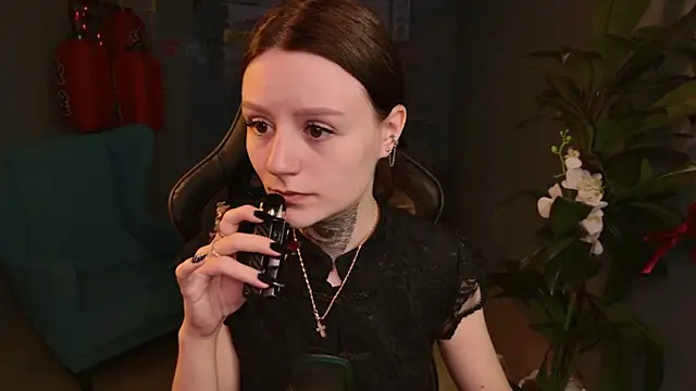 Snapshot of VeliraBraitberg chatting on 07/18/26, 06:17 VeliraBraitberg online show from 07/18/26, 06:17