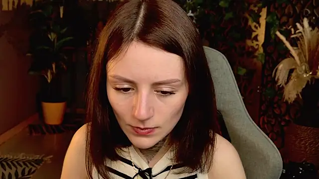 Snapshot of VeliraBraitberg chatting on 07/28/26, 11:17 VeliraBraitberg online show from 07/28/26, 11:17