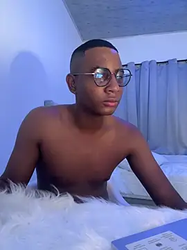 Snapshot of Arwens_bell08 chatting on 02/09/25, 07:27 Arwens bell08 online show from 02/09/25, 07:27