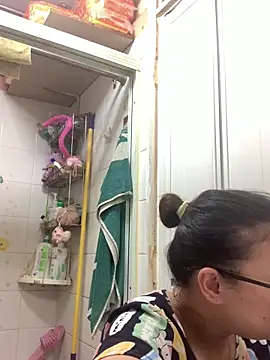 Snapshot of cokezero1668 chatting on 03/13/25, 08:04 cokezero1668 online show from 03/13/25, 08:04