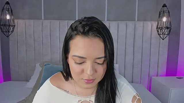 lea gray online show from 02/19/26, 06:48