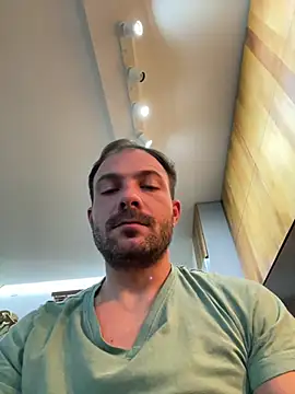 Adventurehotman online show from 02/17/25, 11:31