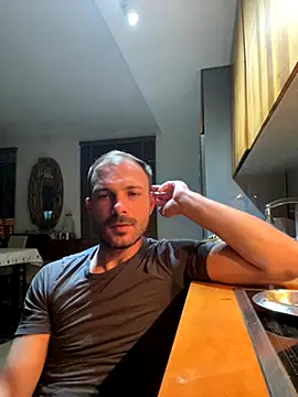 Adventurehotman online show from 09/27/25, 10:37