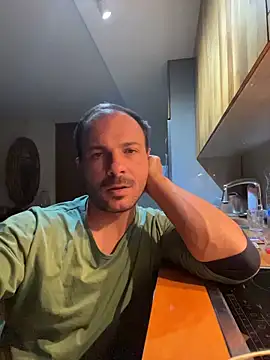 Adventurehotman online show from 10/31/25, 12:00