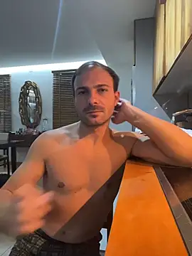 Adventurehotman online show from 11/09/25, 09:46