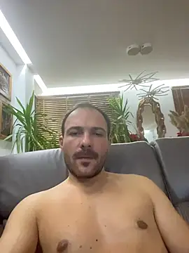 Adventurehotman online show from 12/05/25, 12:08