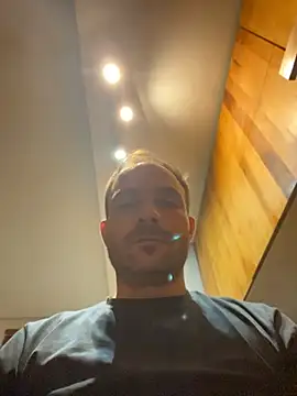 Adventurehotman online show from 04/10/26, 10:25