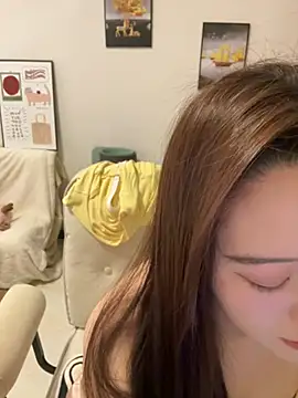 rose-u online show from 01/12/25, 06:17