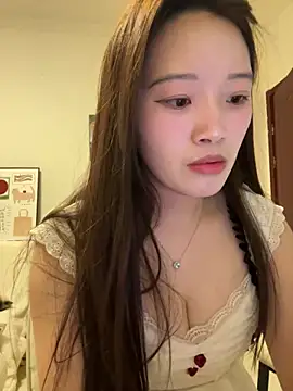 rose-u online show from 03/02/25, 11:18