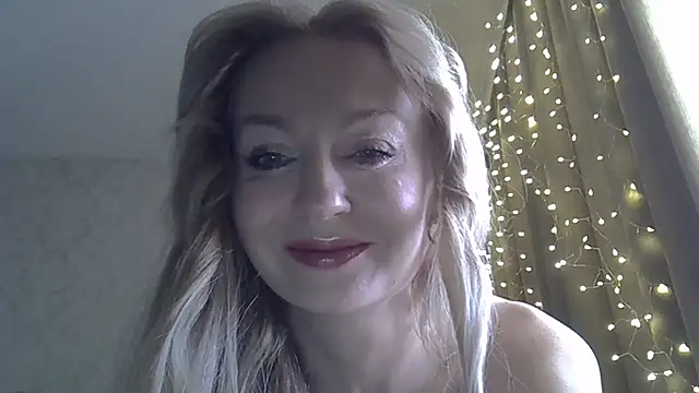 ZarinaSwift online show from 12/21/25, 07:37