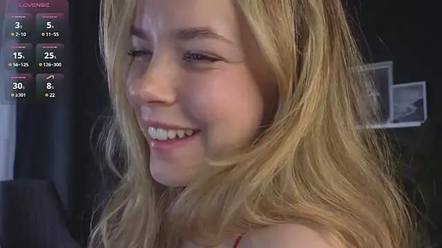 Snapshot of milly_shy chatting on 01/27/25, 07:03 milly shy online show from 01/27/25, 07:03