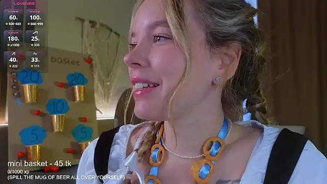 Snapshot of milly_shy chatting on 10/03/25, 07:27 milly shy online show from 10/03/25, 07:27