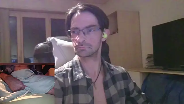 Snapshot of Drmoriarty07 chatting on 01/25/25, 06:35 Drmoriarty07 online show from 01/25/25, 06:35