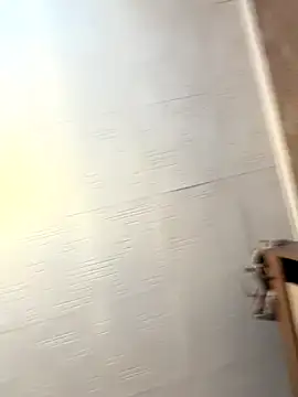 Snapshot of AmmyHot chatting on 11/24/25, 04:23 AmmyHot online show from 11/24/25, 04:23