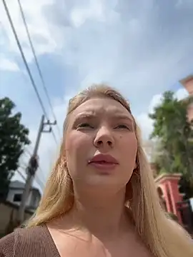 AmmyHot online show from 04/23/26, 03:08