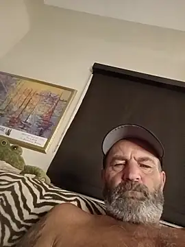 Hotbodyscottie online show from 11/20/25, 10:04