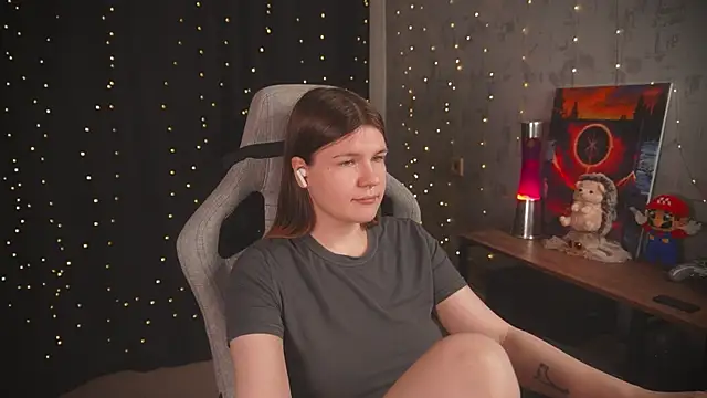 cuteamberlyyy online show from 02/15/26, 07:51