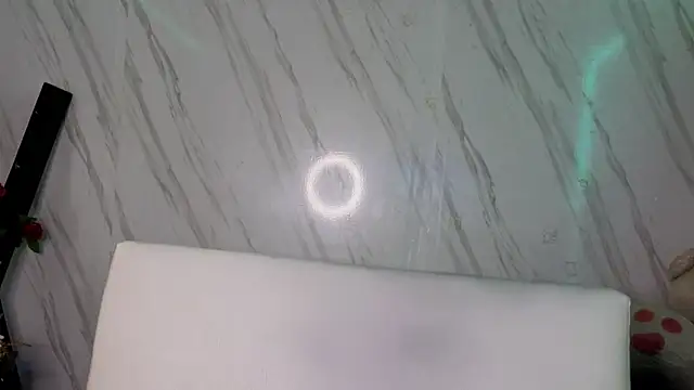 jeimy garcia online show from 10/22/25, 12:05