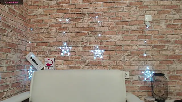 Amelia Kiss  online show from 02/10/26, 12:48