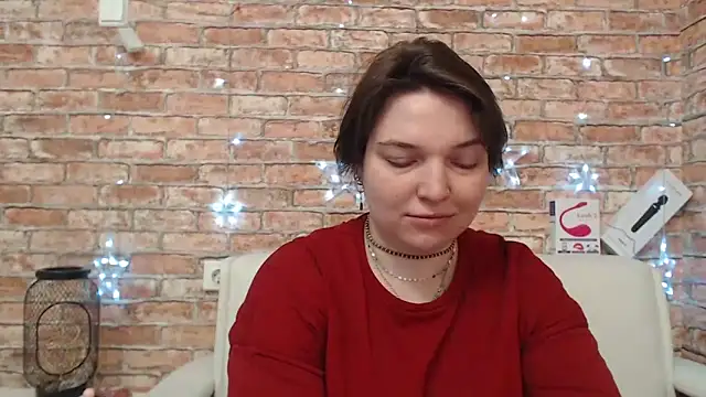 Amelia Kiss  online show from 02/19/26, 12:50