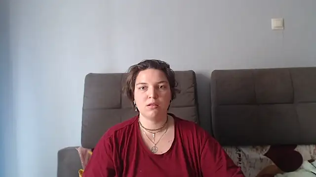 Snapshot of Amelia_Kiss_ chatting on 06/23/26, 01:03 Amelia Kiss online show from 06/23/26, 01:03