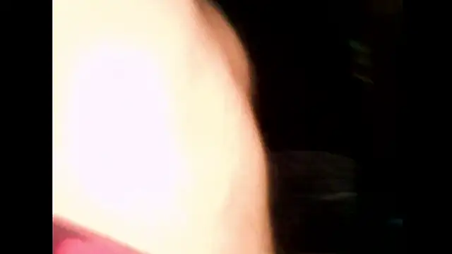 Snapshot of Unders_boy chatting on 01/01/25, 04:29 Unders boy online show from 01/01/25, 04:29