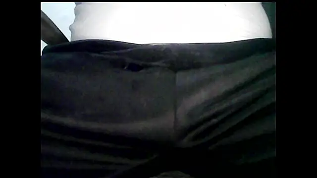 Snapshot of Unders_boy chatting on 09/24/25, 04:38 Unders boy online show from 09/24/25, 04:38