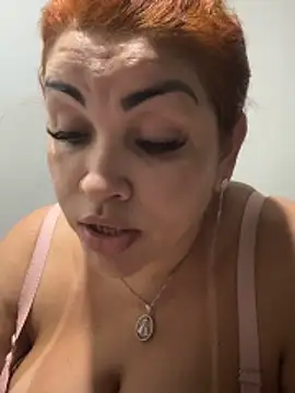 Snapshot of Bruninhaa34 chatting on 02/03/26, 10:15 Bruninhaa34 online show from 02/03/26, 10:15