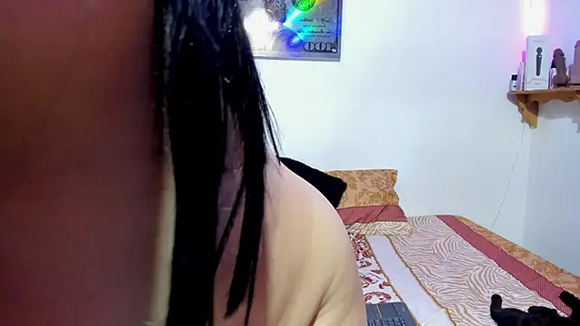 Snapshot of Bad_Couple_1 chatting on 01/04/25, 04:55 Bad Couple 1 online show from 01/04/25, 04:55