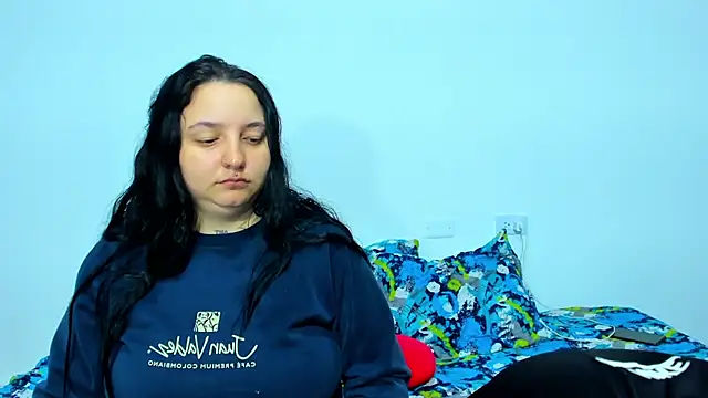 Snapshot of Bad_Couple_1 chatting on 03/06/25, 03:02 Bad Couple 1 online show from 03/06/25, 03:02