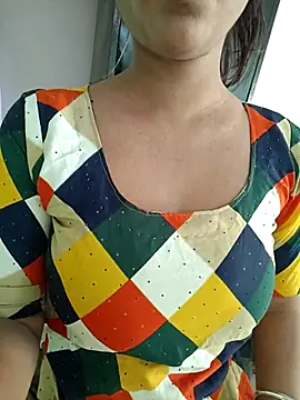 Snapshot of Kavita_ji chatting on 02/24/26, 02:42 Kavita ji online show from 02/24/26, 02:42