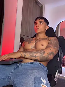 muscle boyhorny online show from 03/14/26, 04:40