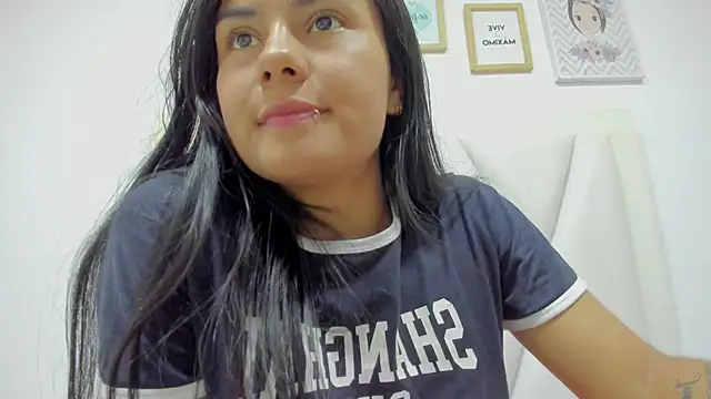 atilanadiaz7 online show from 02/26/26, 07:13