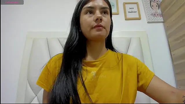 atilanadiaz7 online show from 03/18/26, 05:16