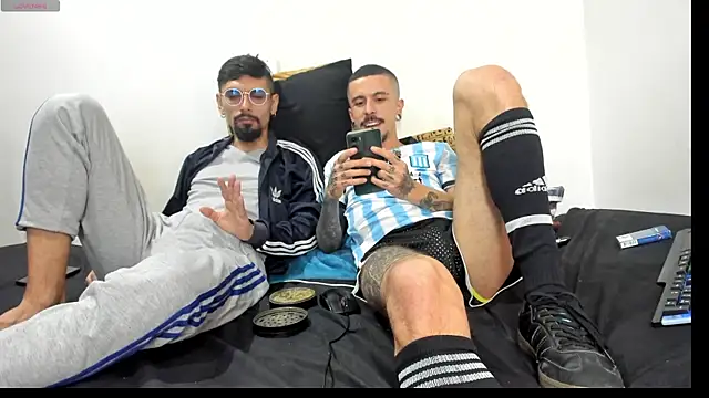 Aaron BigDickxxx online show from 04/28/26, 07:08