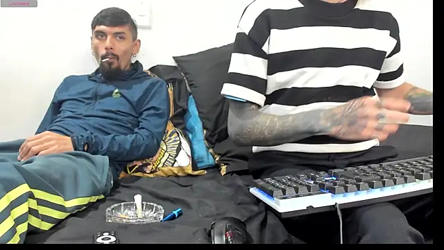 Aaron BigDickxxx online show from 04/29/26, 07:42