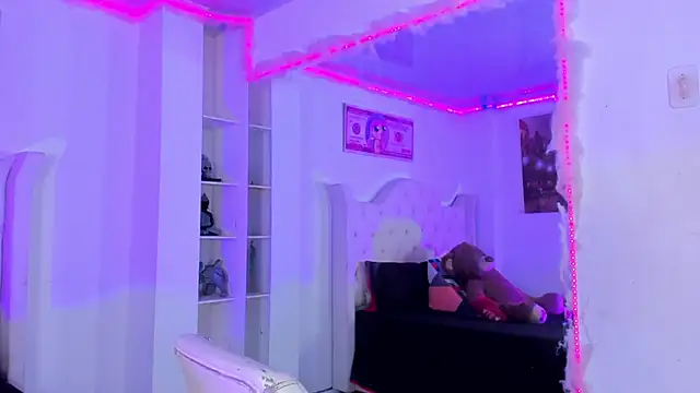 Camila Coxx online show from 11/03/25, 06:58