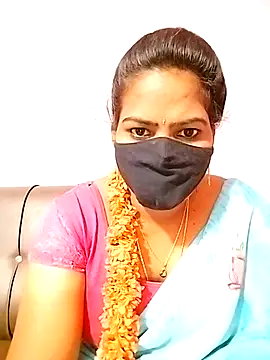 melina214 online show from 02/12/25, 03:29