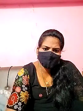 melina214 online show from 10/17/25, 03:31