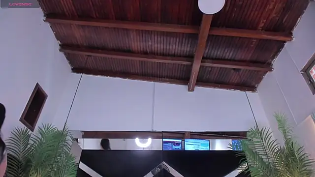 emily-fox online show from 02/25/25, 02:22