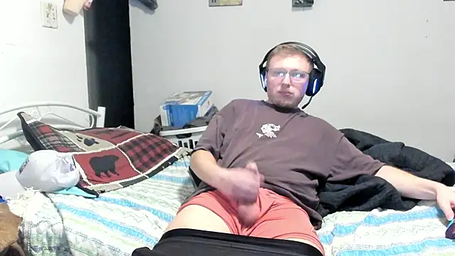 Snapshot of OttersWaters2K chatting on 01/14/26, 09:48 OttersWaters2K online show from 01/14/26, 09:48