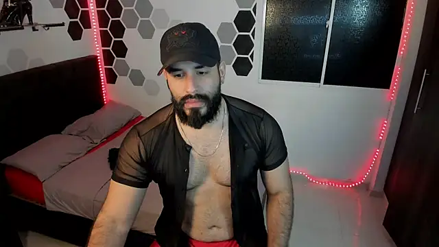 Snapshot of eda_karim chatting on 02/09/25, 01:56 eda karim online show from 02/09/25, 01:56