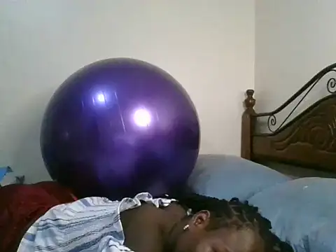 Snapshot of Sonnia_ chatting on 02/25/25, 04:53 Sonnia online show from 02/25/25, 04:53