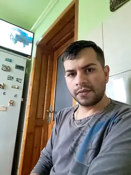 hornny1995 online show from 12/08/24, 12:19