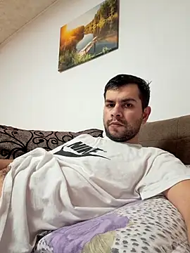 hornny1995 online show from 01/16/25, 06:59