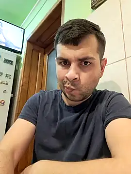 hornny1995 online show from 02/21/25, 05:20